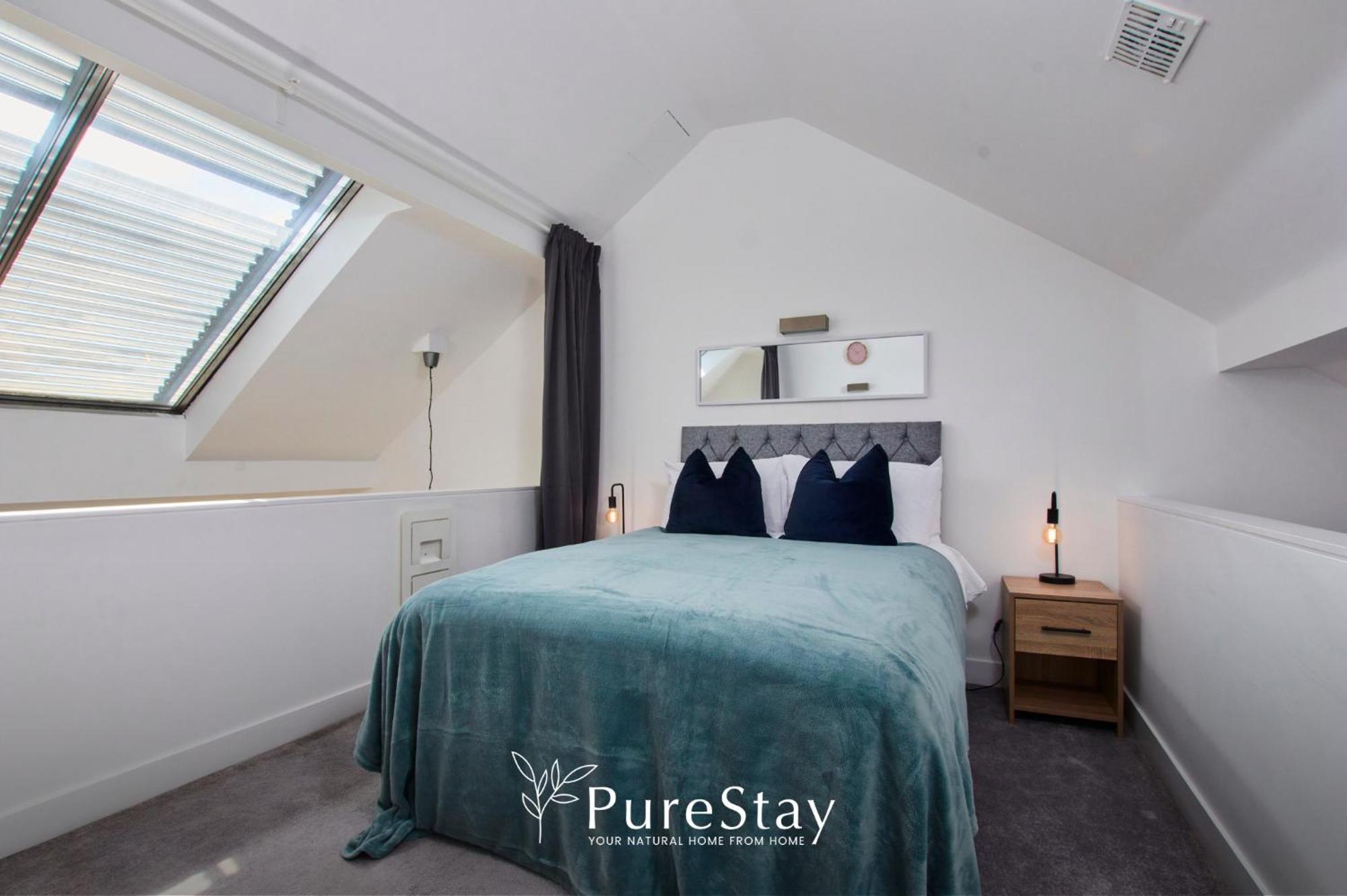 Beautiful Four Bed House By Purestay Short Lets & Serviced Accommodation Coventry With Parking Luaran gambar